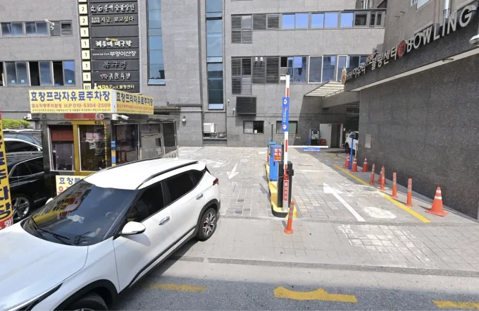 孝昌廣場收費停車場入口指南
